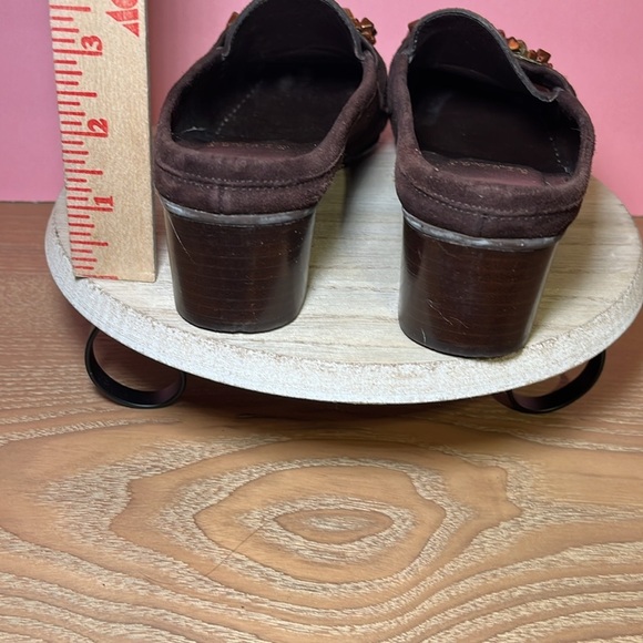 Stuart Weitzman Brown Suede Jeweled Mules Slip On Career Professional Office‎ - Picture 4 of 10
